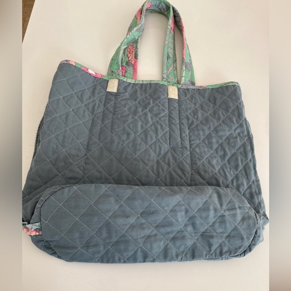 CREATION ALPAC Quilted Fabric Tote Bag Floral Parrot Pattern Beach Market Bag - Picture 8 of 15